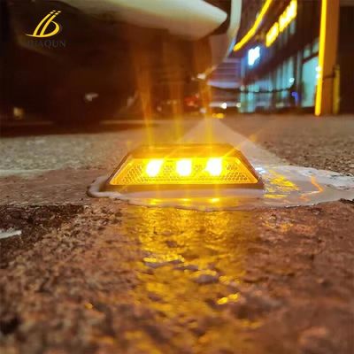 شراء ألومنيوم صب LED الطرق الطاقة الشمسية العقاب للحماية تصنيع عبر الإنترنت
