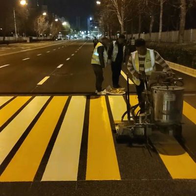 شراء كينيا الاحترافية حار المطبقة الطلاء الحرارية الصناعية علامة الطريق لتركيب سريع
علامات خطوط المرور الدائمة تصنيع عبر الإنترنت