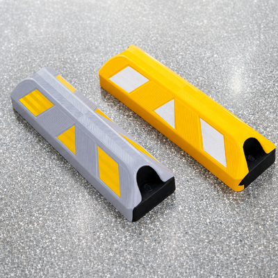 يشتري Reflective Rubber Wheel Stop for Commercial Parking Areas Asphalt & Concrete Surfaces تصنيع عبر الإنترنت